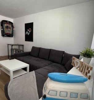 Stadtbezirk 3 Apartment | Zentrales und renoviertes Apartment nähe Medienhafen mit Balkon