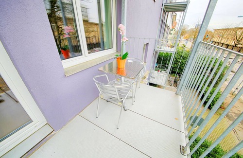 Center Apartment | ZH Bordeaux - Letzigrund HITrental Apartment