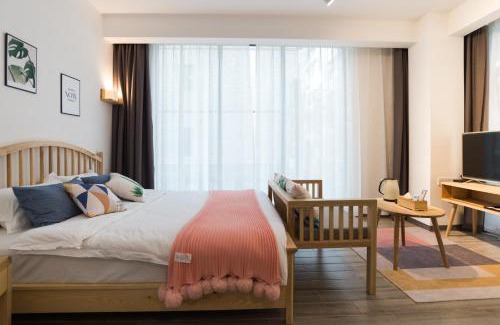 Yongding House | Zhangjiajie Twelve Warm Inn-Near the Tianmen mountain cablewar station- Ticket reservation