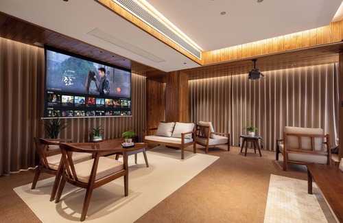 Yongding Bed & Breakfast | Zhangjiajie Valley Love Holiday Hotel