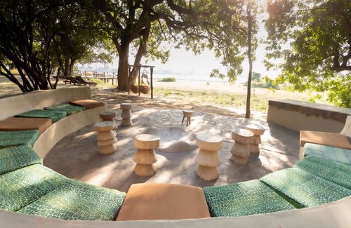 South Luangwa National Park Cabin | Zikomo Safari Lodge