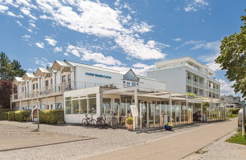 Lubmin House | Zimmer mit Terrasse Neubau - Hotel Seebrücke