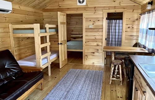 Zion National Park South Entrance Hotel | Zion Canyon Cabins