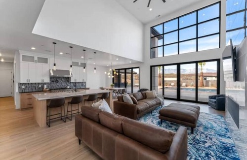 Hurricane House | Zion Escape at Sand Hollow