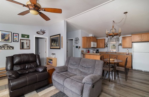 Orderville House | Zion Time | Walk to East Zion Trails