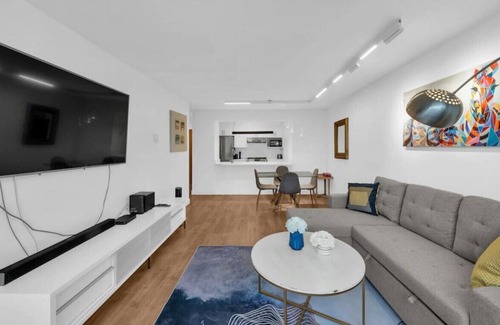 Burnaby Apartment | Zodiac 2BDR+2BATH Taurus Palace @ Lougheed I