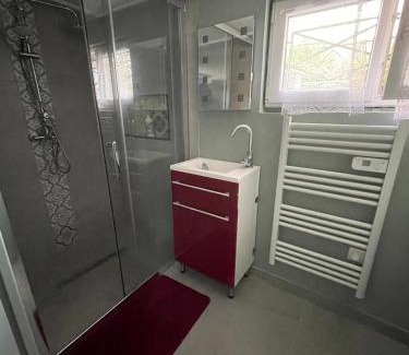 Savigny-sur-Orge Bed & Breakfast | Zoe 1