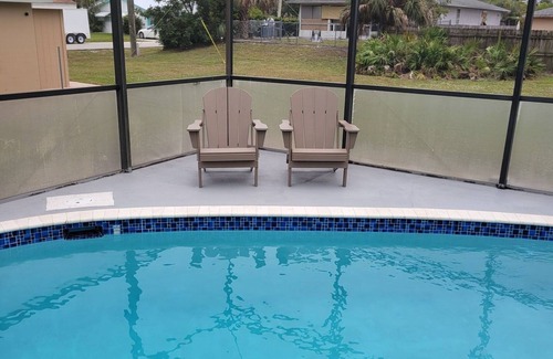 Bonita Springs House | Zoey's Retreat! Prime location in the heart of Bonita Springs! Private new pool.