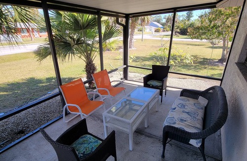 Bonita Springs House | Zoey's Retreat! Prime location in the heart of Bonita Springs! Private new pool.