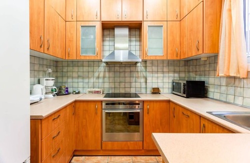 Ilisia Apartment | Zografou's Hidden Gem - Athens Charming Home