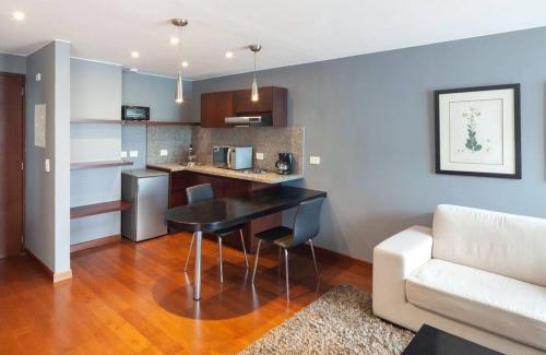 Financial District Apartment | Zona G Luxury Escape King Bed and Fast WiFi 204