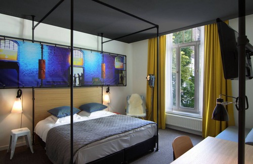 Postel Hotel | Zoom Hotel