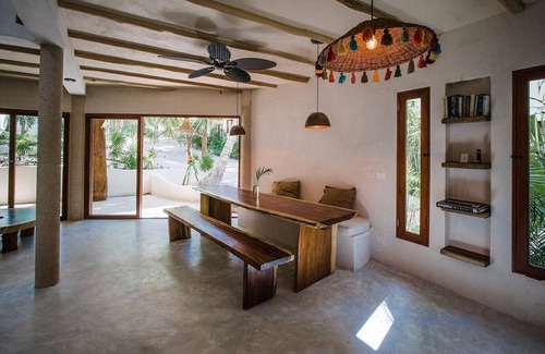 Zona Hotelera House | Zorba Villa 4, Exclusive 3BR Villa on the beach! Sleeps 8.
