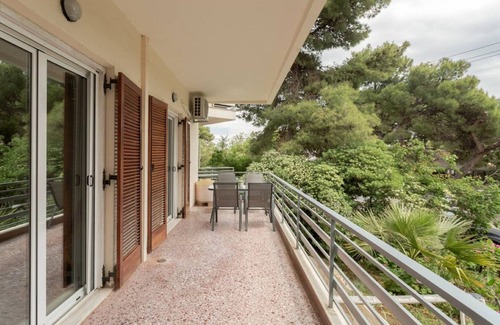 Nea Makri Apartment | Zoumperi beach house