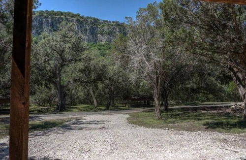 Uvalde County Cabin | Zubers - CA -D Cabin D