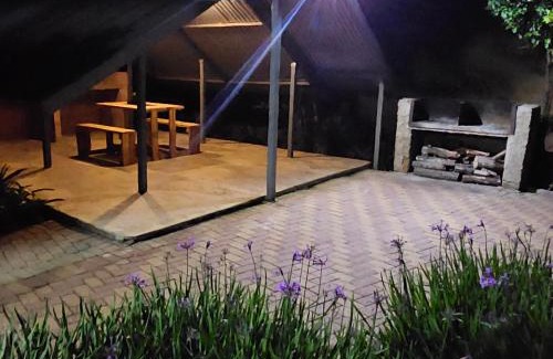Polokwane Apartment | ZUCH Accommodation at Pafuri Self Catering - Guest Apartment