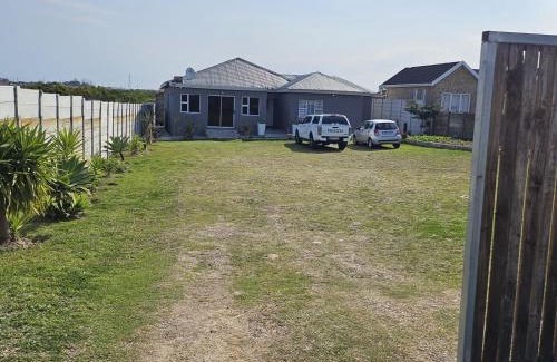 Nelson Mandela Bay House | Zufike Family Home