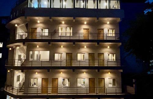 Tapovan Hotel | Zuna Stayz Tapovan Rishikesh