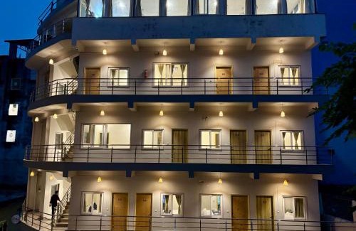 Tapovan Hotel | Zuna Stayz Tapovan Rishikesh