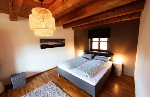 Bad Toelz Apartment | Zur Weberei