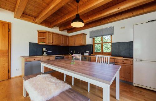 Bad Toelz Apartment | Zur Weberei