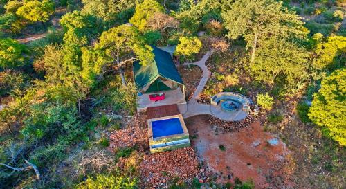 Tsumeb Other | ZuriCamp - Tent Zahir