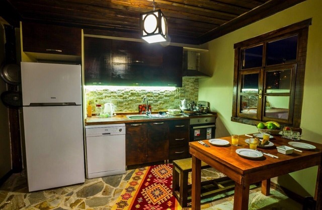 Şamlıoğlu Historical Mansion