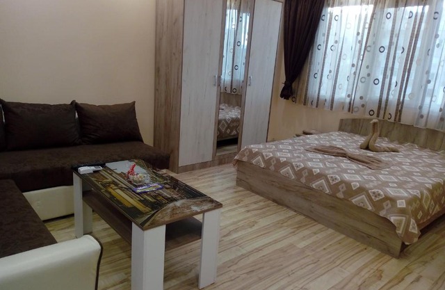Апартамент ДАНИ Apartament Dani