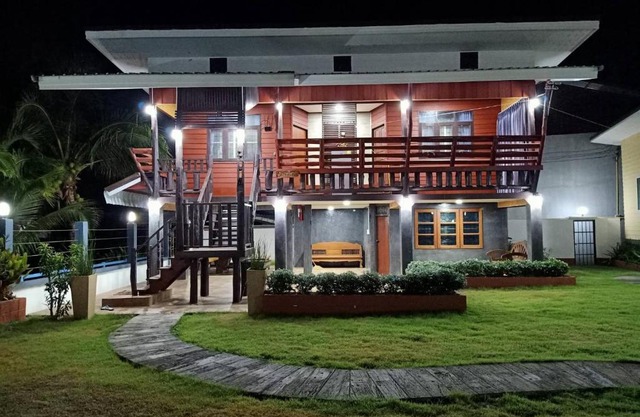 บ้านสวนแก้วเฮือนคำ