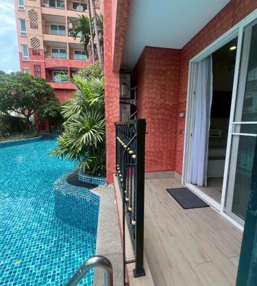 เซเว่น ซี คอนโดรีสอร์ท สวนน้ำ