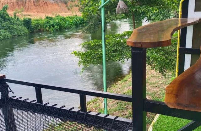 โรงแรมบ้านสวน ริเวอร์ รีสอร์ท