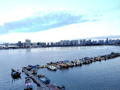 南屿轻奢影院酒店 近厦门高崎国际机场和地铁站 近五缘湾景区 近湾悦城商圈