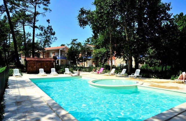 021 - Beautiful apartment with its private garden