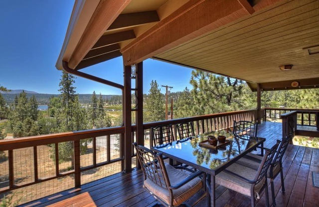 033 - Bruin Trail Retreat