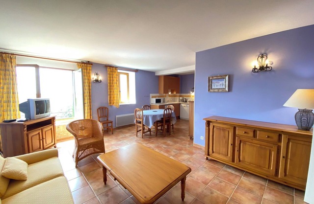 04B7 : Beautiful T3 in the heart of lavender - pool