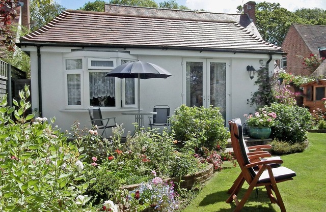 1 bedroom accommodation in Hayling Island, near Westtown