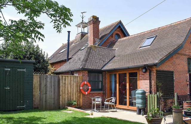 1 bedroom accommodation in Freshwater, near Yarmouth