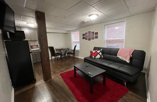 1 Bedroom Apartment in Downtown Coshocton (23)