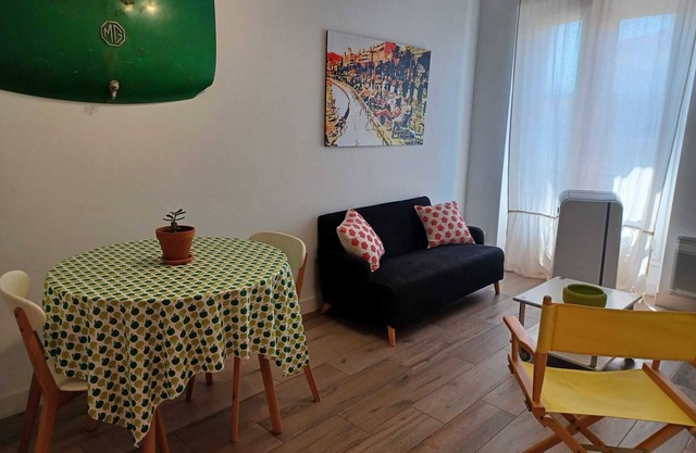 1 Bedroom Apartment in Nice
