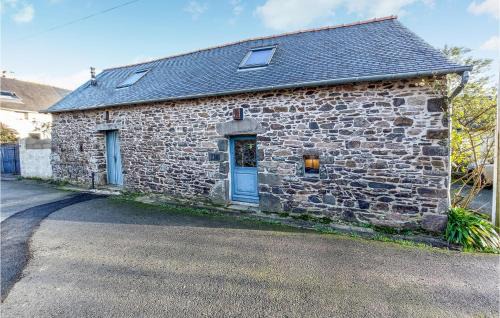 1 Bedroom Cozy Home In Plouézec