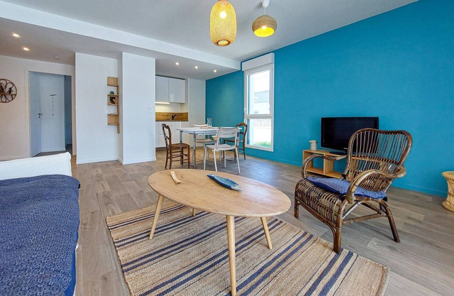 1 bedroom lovely apartment in Muzillac