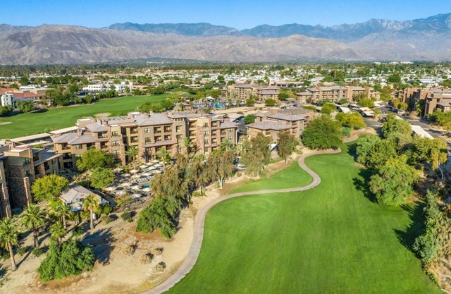 1-bedroom premium villa with fitness room and AC Palm Desert/Coachella nearby
