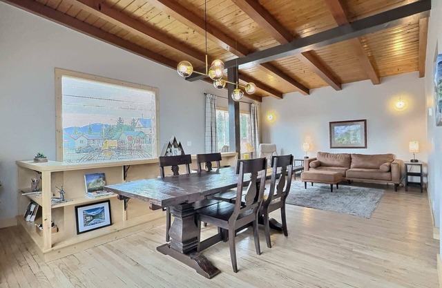 1 Block from Main St + Views + Pets Okay!