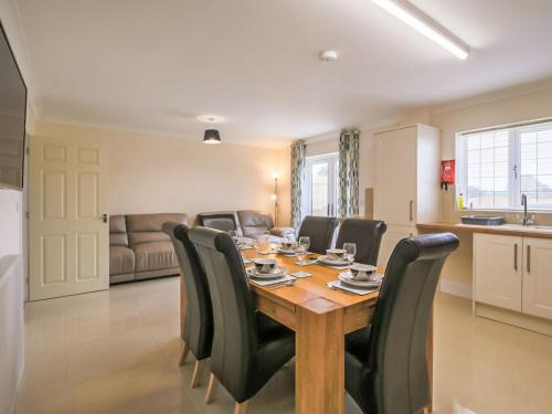 1 Dawson Court - Uk33410
