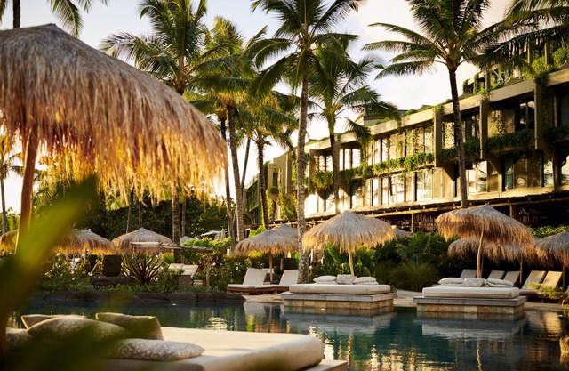 1 Hotel Hanalei Bay