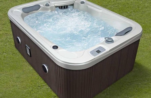 100 meters from equipped beach on the sea of puglia.in area full of vitality