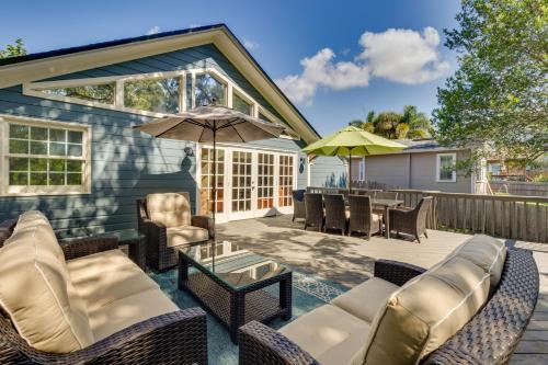 1 Mi to Downtown Orlando Home with Fenced Yard!