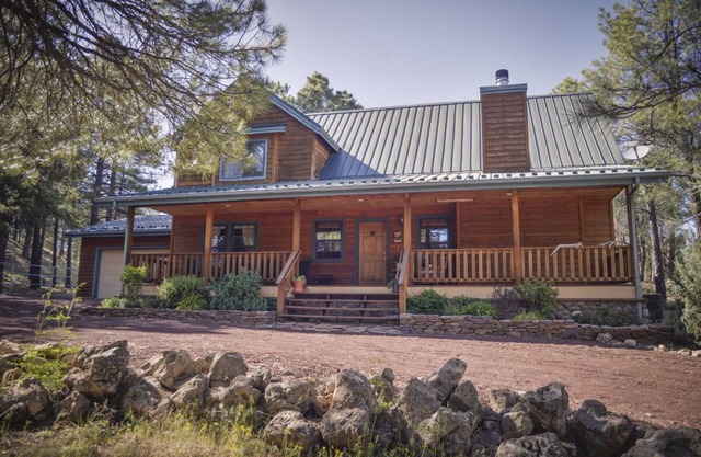 10 acre private ranch in the Coconino forest