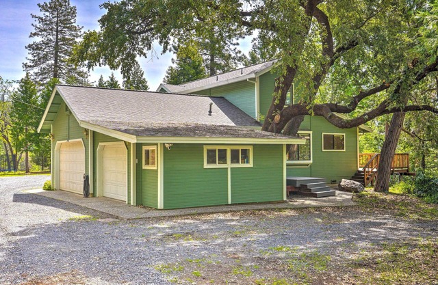 10 Acres w/Stunning Views: Apple Hill Home!