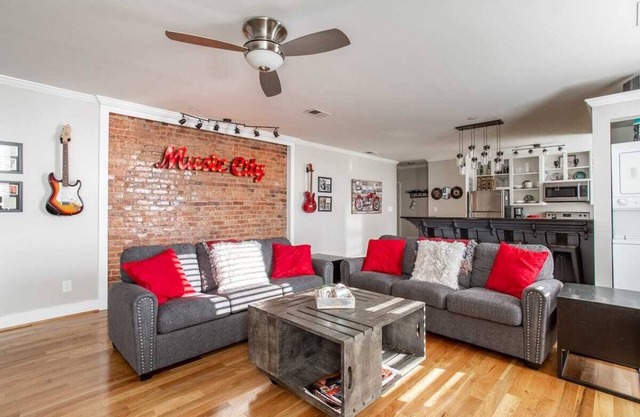 10 minute walk to bars! FREE parking - Spacious Downtown Condo